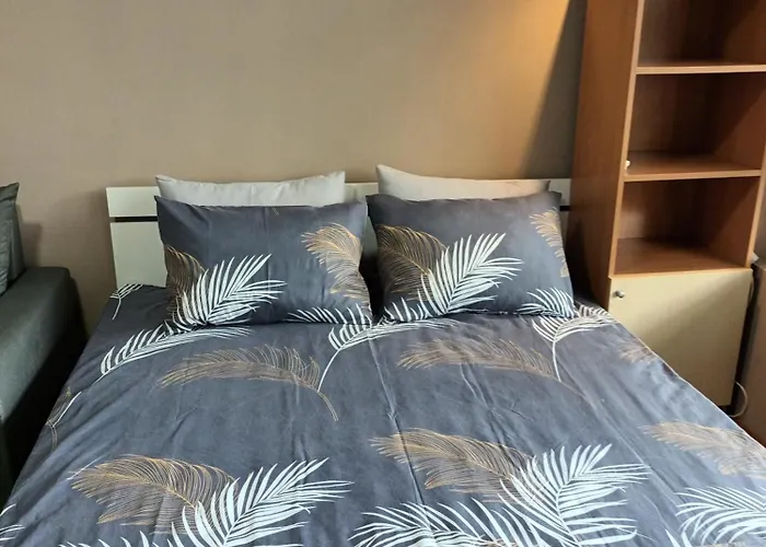 Seaside Primorski - Downтown - Free Parking Apartment Varna