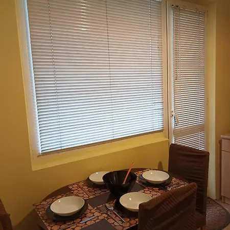 Апартаменты Seaside Primorski - Downтown - Free Parking *